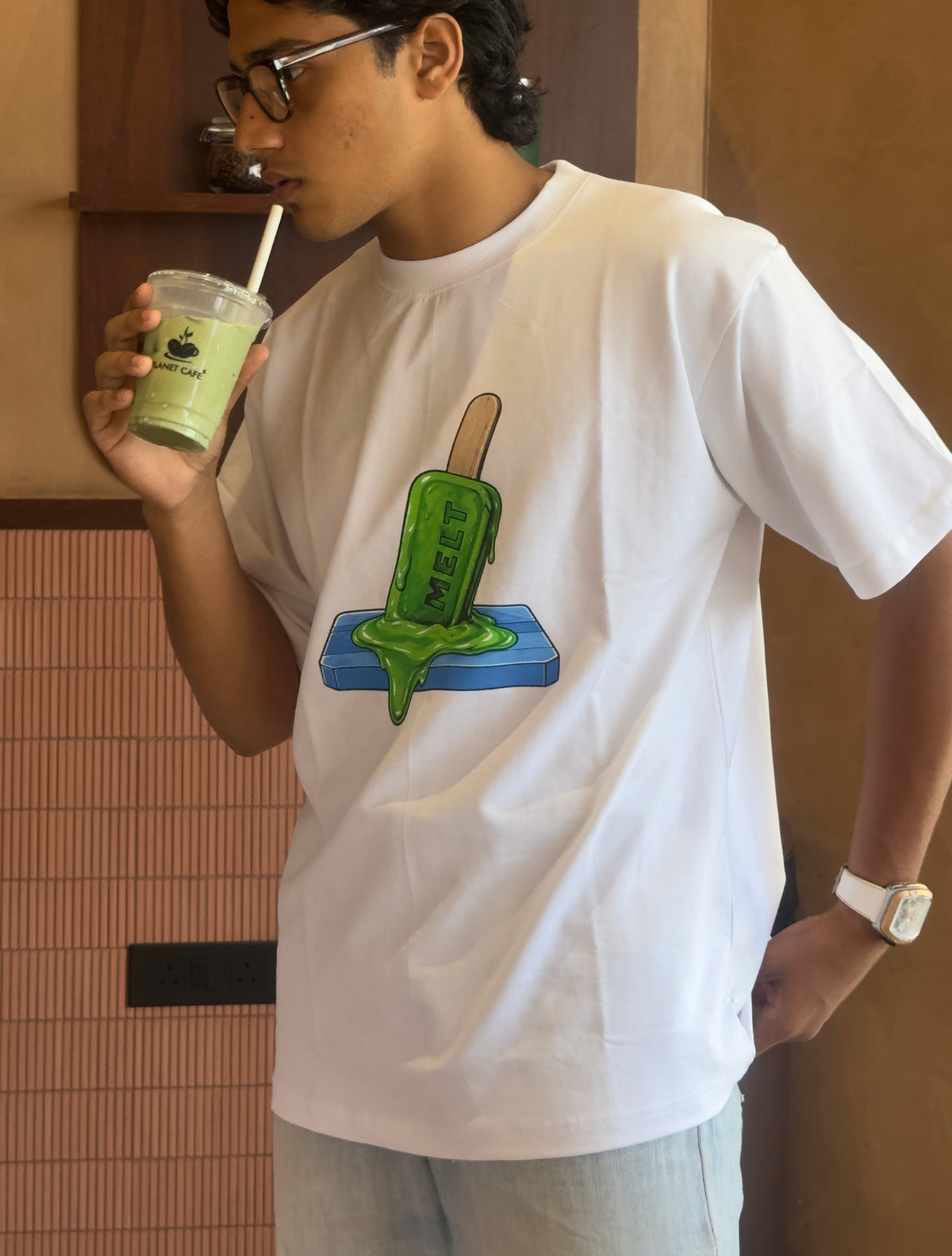 Oversized tee