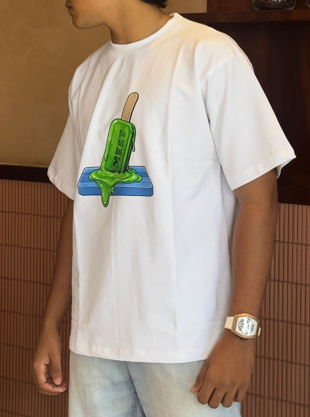 Oversized tee